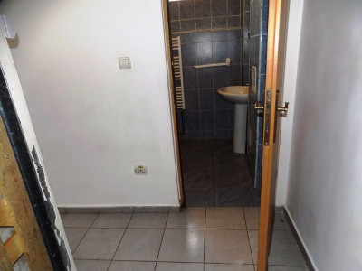 Spatii comerciale de vanzare Sibiu Vasile Aaron imagine mica 6