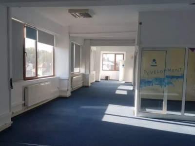Spatii comerciale de inchiriat Sibiu Central imagine mica 7