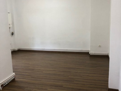 Spatii comerciale de inchiriat Sibiu Central imagine mica 6