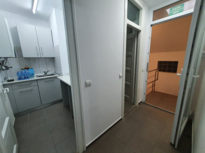Spatii birouri de inchiriat Sibiu Sub Arini imagine mica 6