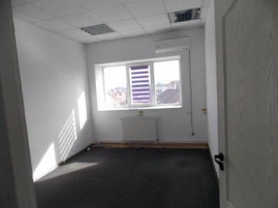 Spatii birouri de inchiriat Sibiu Turnisor imagine mica 4