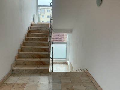 Spatii birouri de inchiriat Sibiu Calea Poplacii imagine mica 8
