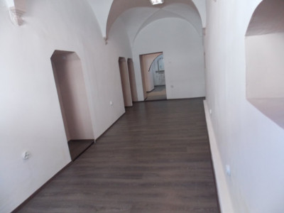 Spatii comerciale de inchiriat Sibiu Centrul Istoric imagine mica 5