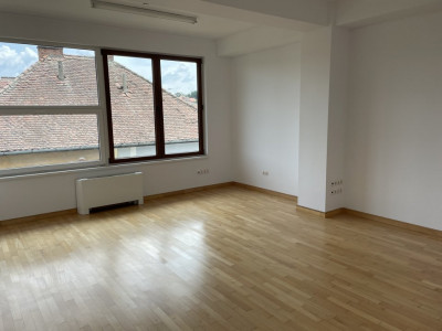 Spatii birouri de inchiriat Sibiu Central imagine mica 6