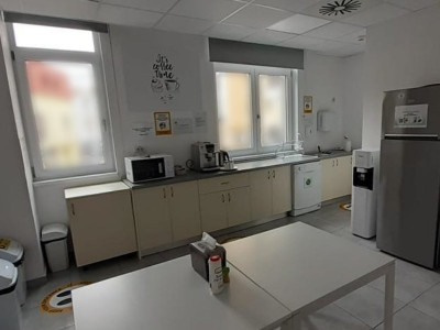 Spatii comerciale de inchiriat Sibiu Mihai Viteazul imagine mica 2