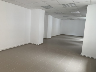 Spatii comerciale de inchiriat Sibiu Sub Arini imagine mica 5