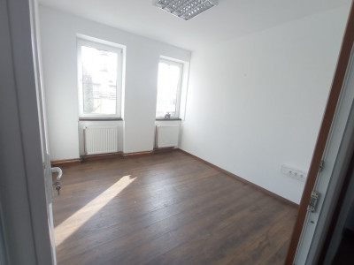 Spatii birouri de vanzare Sibiu Piata Cluj imagine mica 6