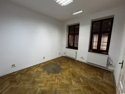 Spatii birouri de inchiriat Sibiu Centrul Istoric imagine mica 5
