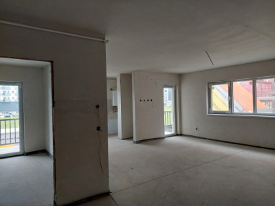 Apartament de vanzare 4 camere 91 mp balcon zona Doamna Stanca Sibiu