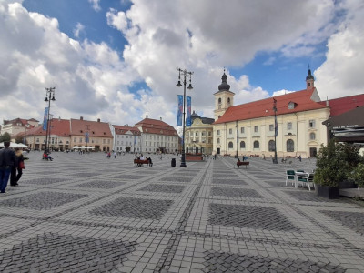 Spatii comerciale de inchiriat Sibiu Centrul Istoric imagine mica 1