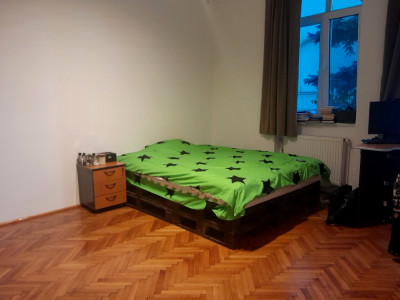 Apartament de vanzare decomandat parter zona Parcul Sub Arini Sibiu