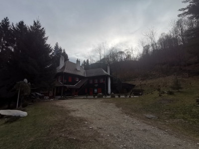 Hoteluri de vanzare Cisnadie imagine mica 56