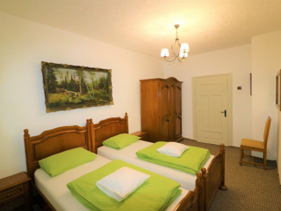 Hoteluri de vanzare Cisnadie imagine mica 85