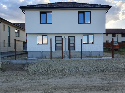 Case de vanzare Sibiu Calea Cisnadiei - Arhitectilor imagine mica 1