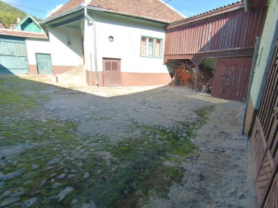 Casa individuala 5 camere cu 450 mp teren Fantanele Sibiu