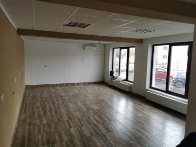 Spatii comerciale de inchiriat Sibiu Lupeni imagine mica 2