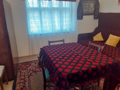 Casa cu 3 camere 130 mp de vanzare in Sona judetul Brasov