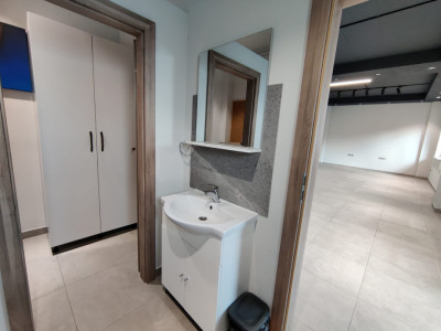 Spatii comerciale de inchiriat Sibiu Trei Stejari imagine mica 9