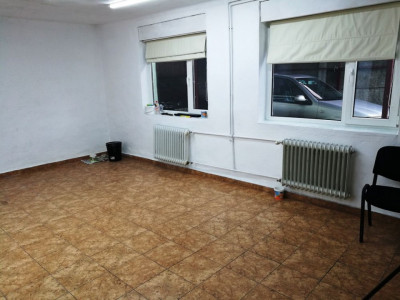 Spatii comerciale de inchiriat Sibiu Trei Stejari imagine mica 5