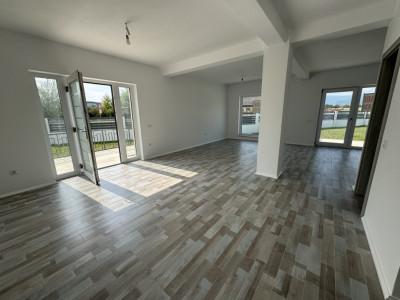 Casa individuala la cheie 4 camere 118 mpu teren 416 mp Cristian Sibiu