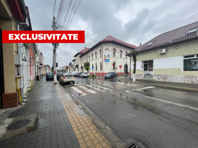 Spatiu comercial de vanzare zona centrala in Fagaras judetul Brasov