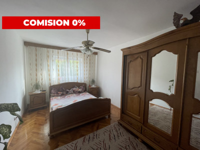 Apartament decomandat 5 camere 100 mpu pivnita zona Cetate Alba Iulia