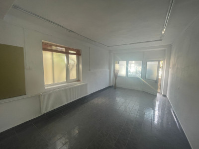 Spatii comerciale de inchiriat Sibiu Trei Stejari imagine mica 5