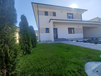 Case de vanzare Sibiu Selimbar imagine mica 1
