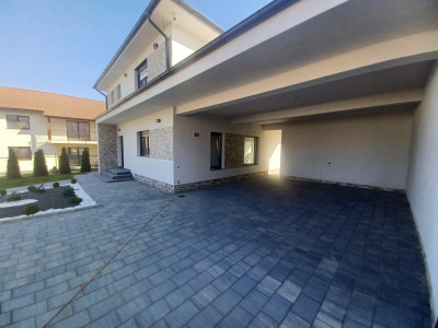 Case de vanzare Sibiu Selimbar imagine mica 3