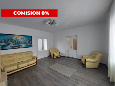 Casa renovata 3 camere 130 mp utili terasa curte Lipoveni Alba Iulia