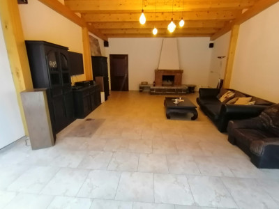 Case de vanzare Gales imagine mica 8