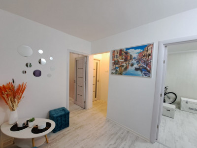 Apartament RENOVAT 3 camere decomandate si pivnita Vasile Aaron