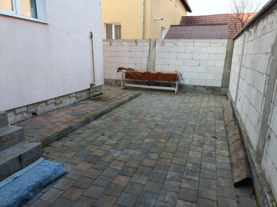 Case de vanzare Sebes Drumul Petrestiului imagine mica 9