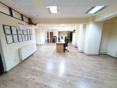 Spatii birouri de vanzare Sibiu Turnisor imagine mica 4