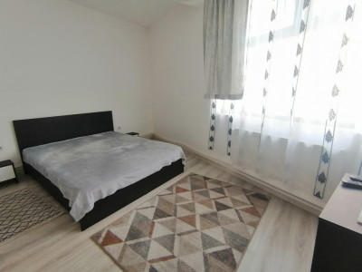 Apartament 2 camere de vanzare pivnita 15 mp in Sibiu zona Piata Cluj