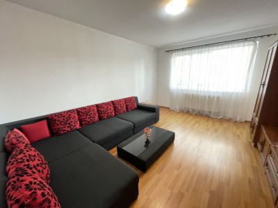 Apartament decomandat 2 camere 58 mpu balcon loc de parcare Siretului