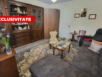 Casa de vanzare curte pivnita si pod mansardabil zona Piata Cluj Sibiu