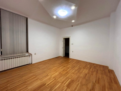 Apartament de vanzare cu garaj terasa 55 mpu Trei Stejari in Sibiu
