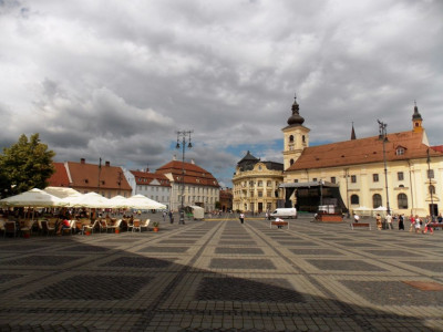 Spatiu comercial de vanzare 56 mpu cu vitrina Sibiu Centrul Istoric