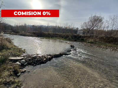 Teren extravilan cu utilitati   1700 mp langa Rau pe Valea Sebesului