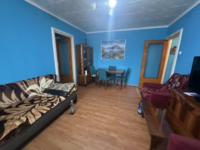 Apartament semidecomandat 2 camere 49 mp utili zona 13 Decembrie