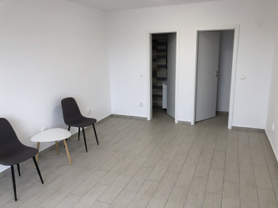 Spatiu pentru birouri de vanzare situat in zona Calea Surii Mici Sibiu