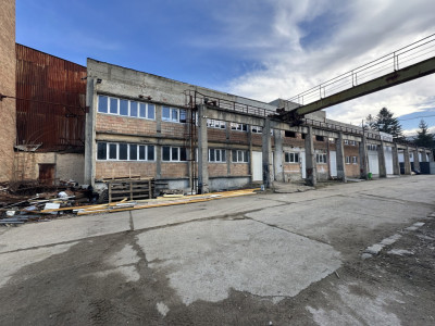 Spatiu industrial 600 mp utili de inchiriat in U.P.R.U.C Fagaras