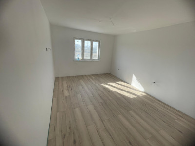 Apartament 2 camere de vanzare in Lazaret – spatiu si confort