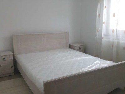 Apartament cu 3 camere de inchiriat in zona Mihai Viteazul