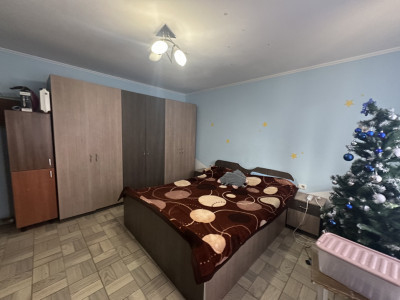 Case de vanzare Margineni imagine mica 4