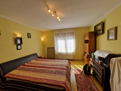 Case de vanzare Sibiu Lupeni imagine mica 5