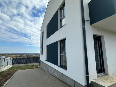 Case de vanzare Cisnadie imagine mica 11