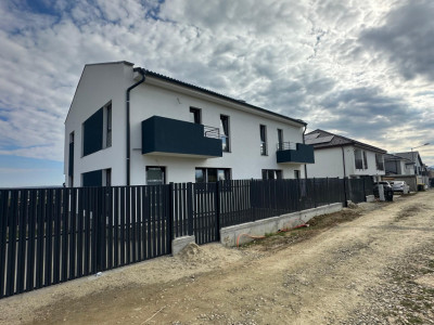 Case de vanzare Cisnadie imagine mica 13