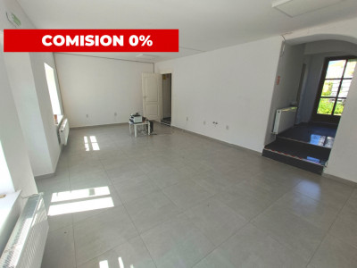 Spatiu comercial 52 mp cu vitrina - spatiu depozitare - comision 0